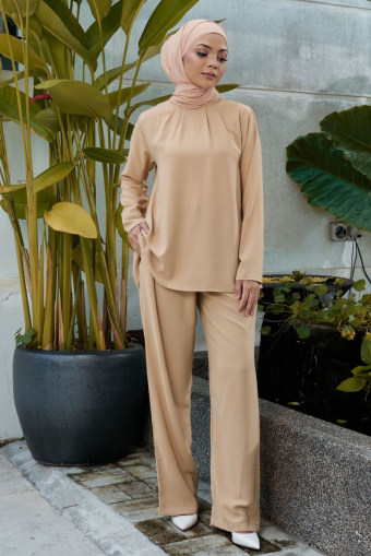 Candice Casual in Latte