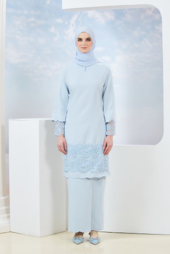 Defect Astrid Kurung in Baby Blue