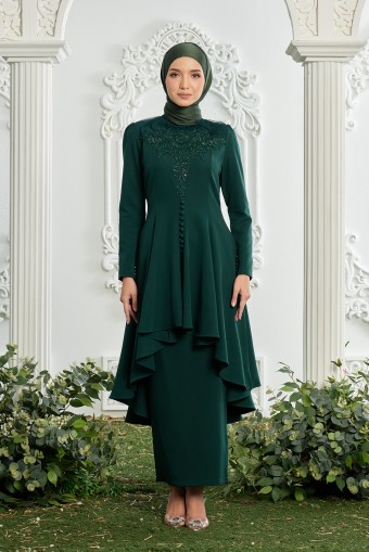 DEFECT Kimberley Kurung in Emerald Green