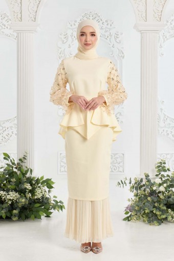 Evelina Kurung in Light Yellow