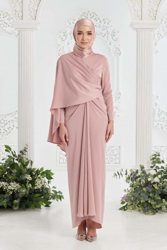 Callista Dress in Dusty Pink
