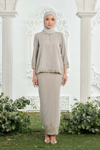 Leona Kurung in Gray