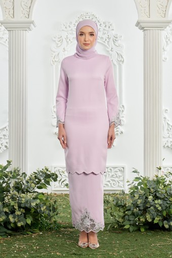 Athalia Kurung in Lilac