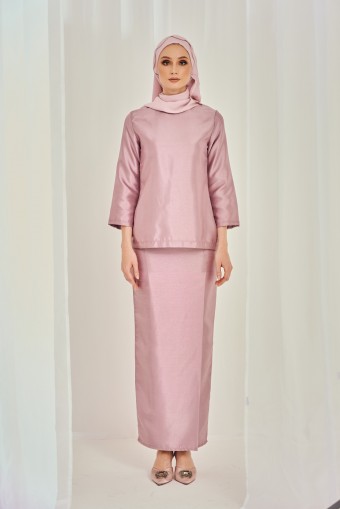 Neera Kurung  in Dusty Purple
