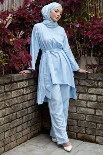 Stella Casual in Powder Blue