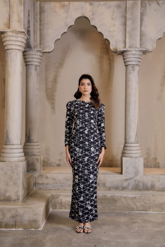 Arissa Kurung Modern in Black
