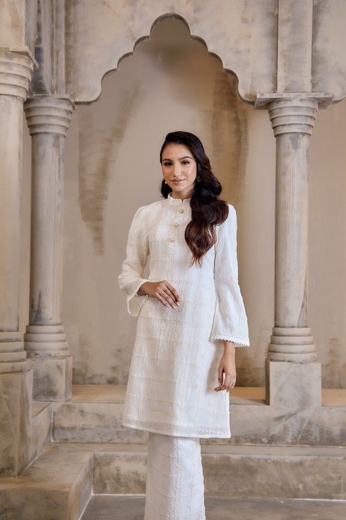 Qistina Kurung in Cream