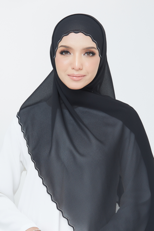 Riffle Embroidery Shawl - Black