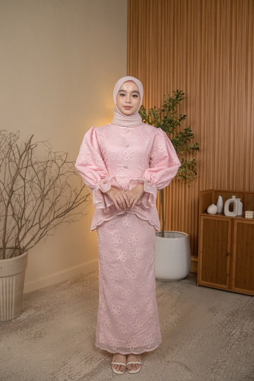 Keisha Mini Kurung in Dusty Pink