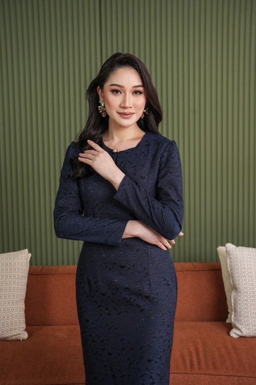 Melur Kurung in Navy Blue