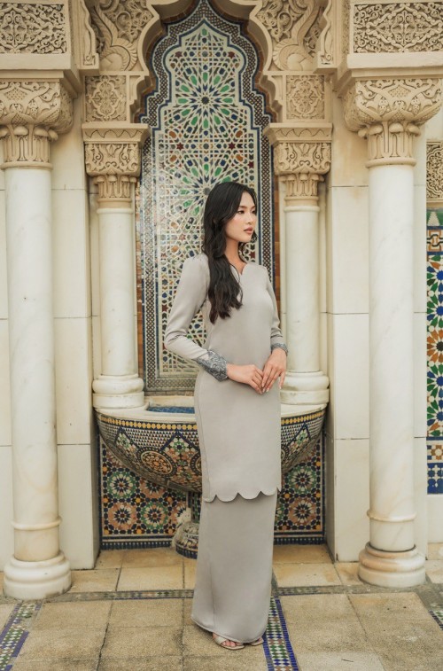 Lily Kurung in Silver