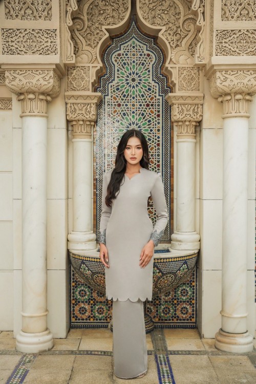 Lily Kurung in Silver
