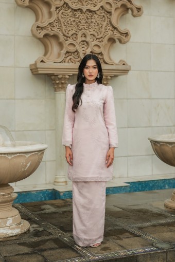 Melissa Kurung in Lavender