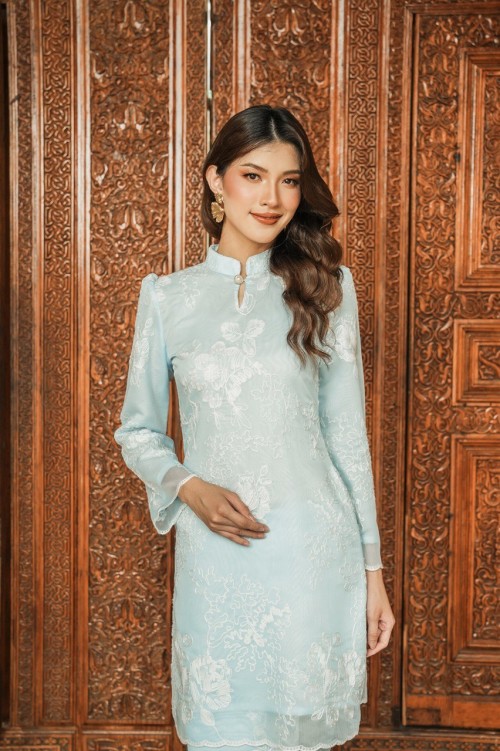Qaira Kurung in Baby Blue