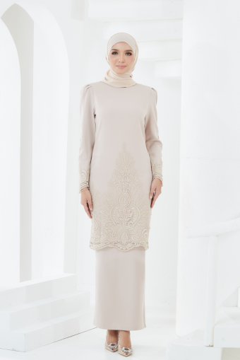 Orked Kurung in Champagne