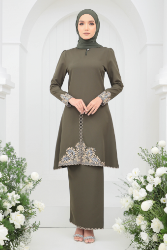 Reese Kurung in Olive Green