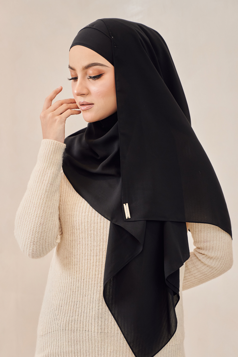 Fluff Chiffon Shawl - Black