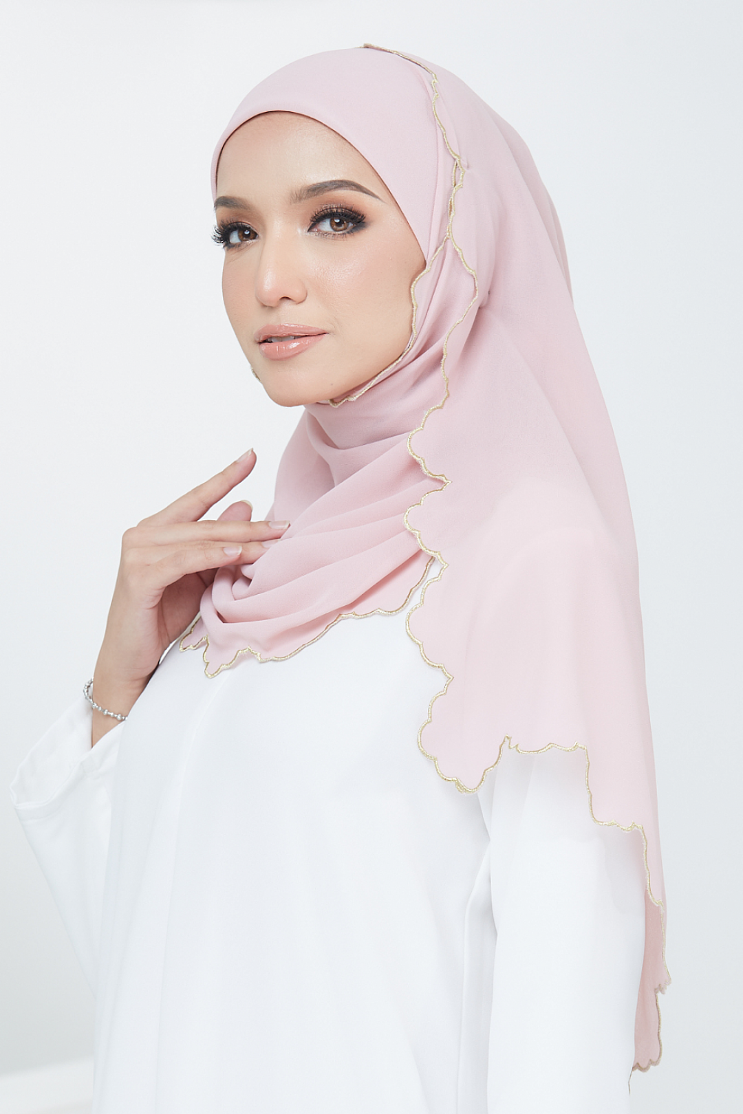Petal Embroidery Shawl - Dusty Pink