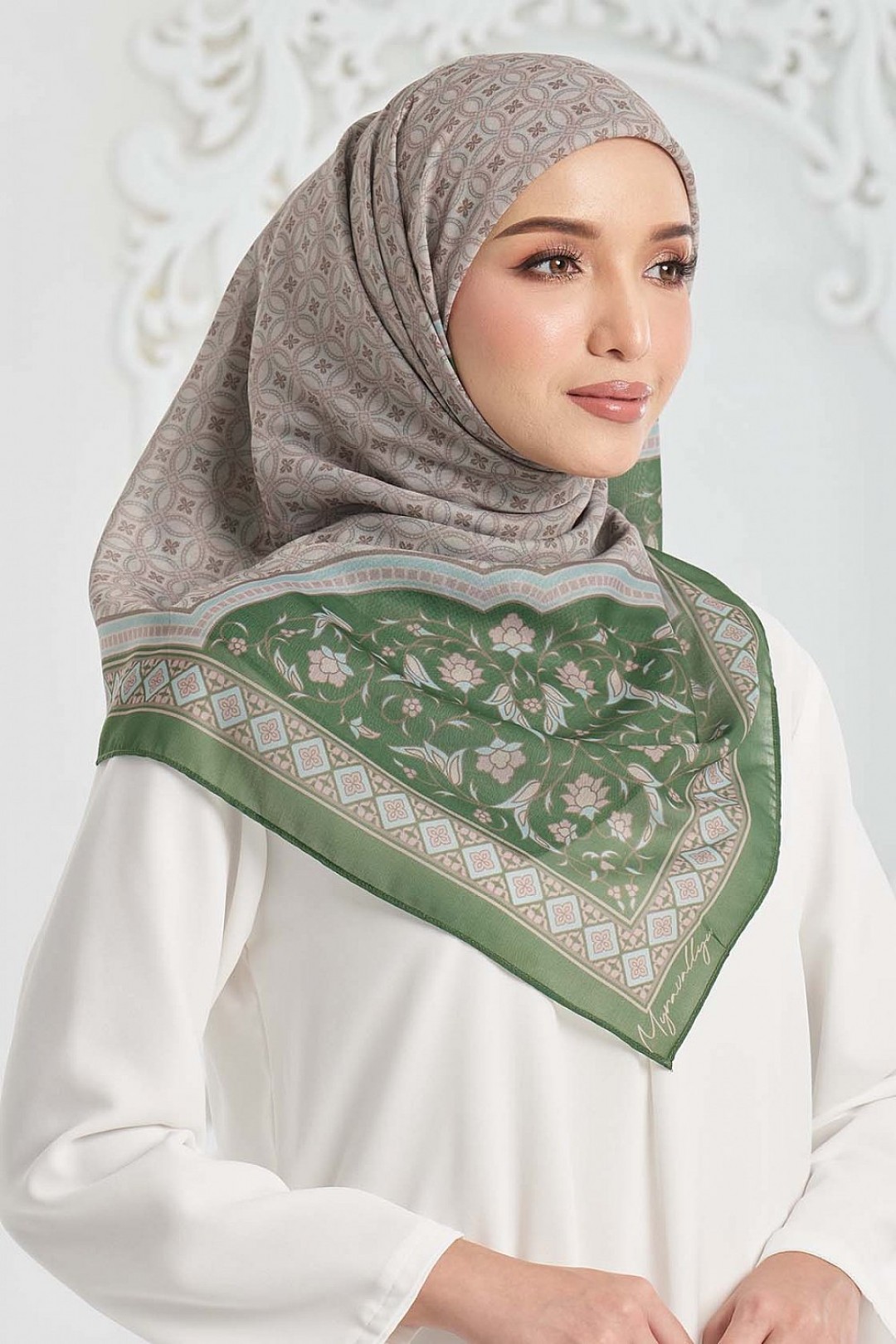 Torenia Printed Square - Pickle Green