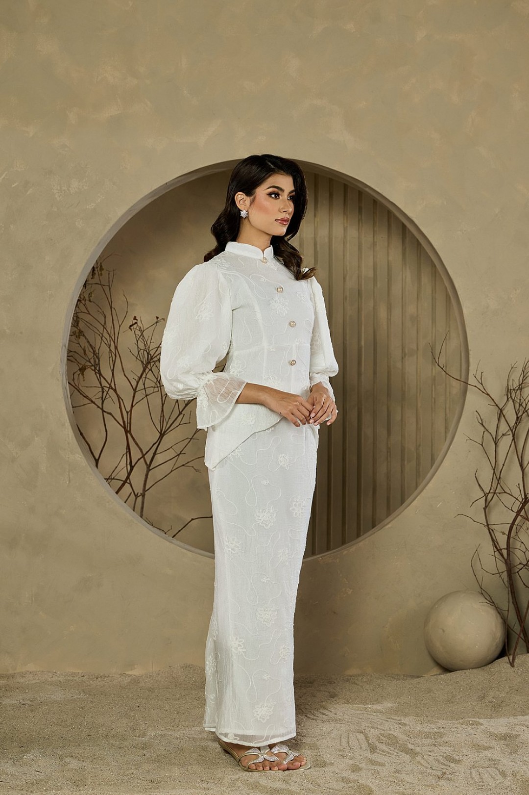 Lilia Mini Kurung in White