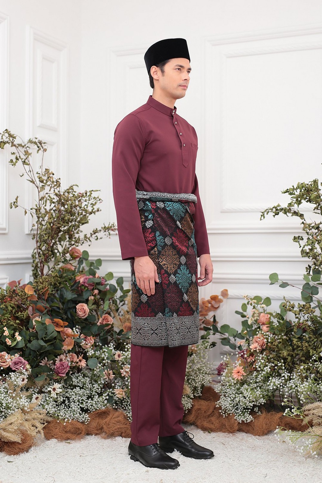 Aiden Baju Melayu in Maroon