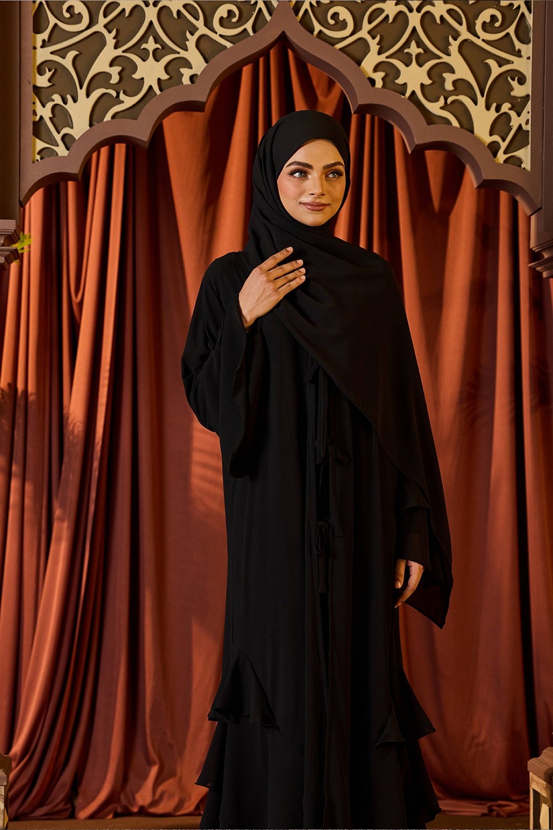 Sofeeya Abaya Cardigan in Black