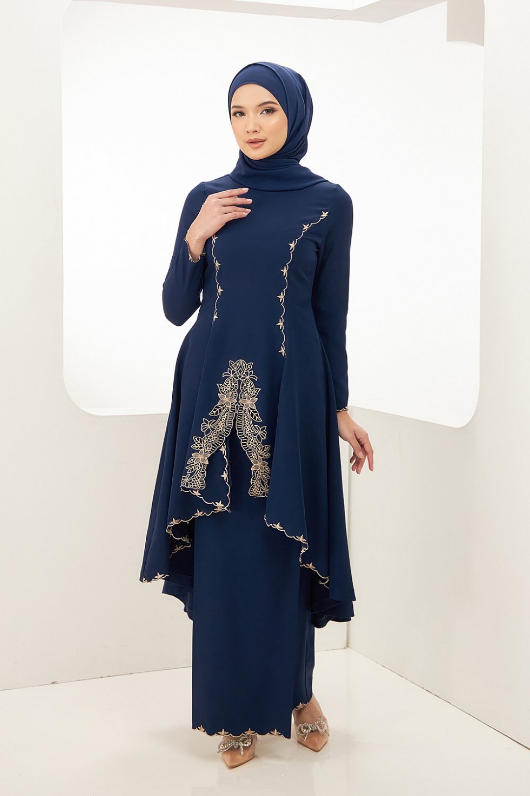 Caroline Kebarung in Navy Blue