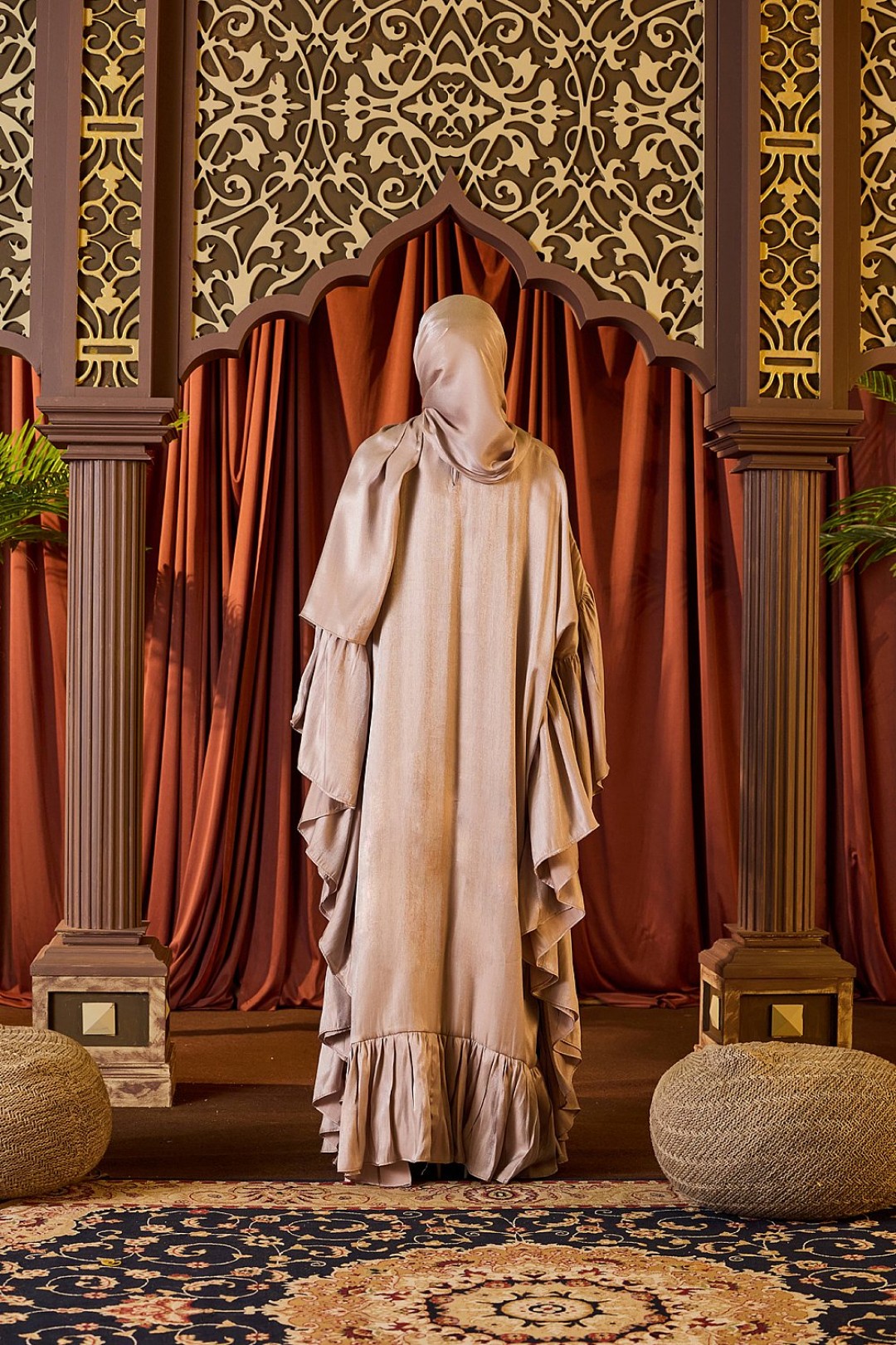 Warda Abaya in Nude