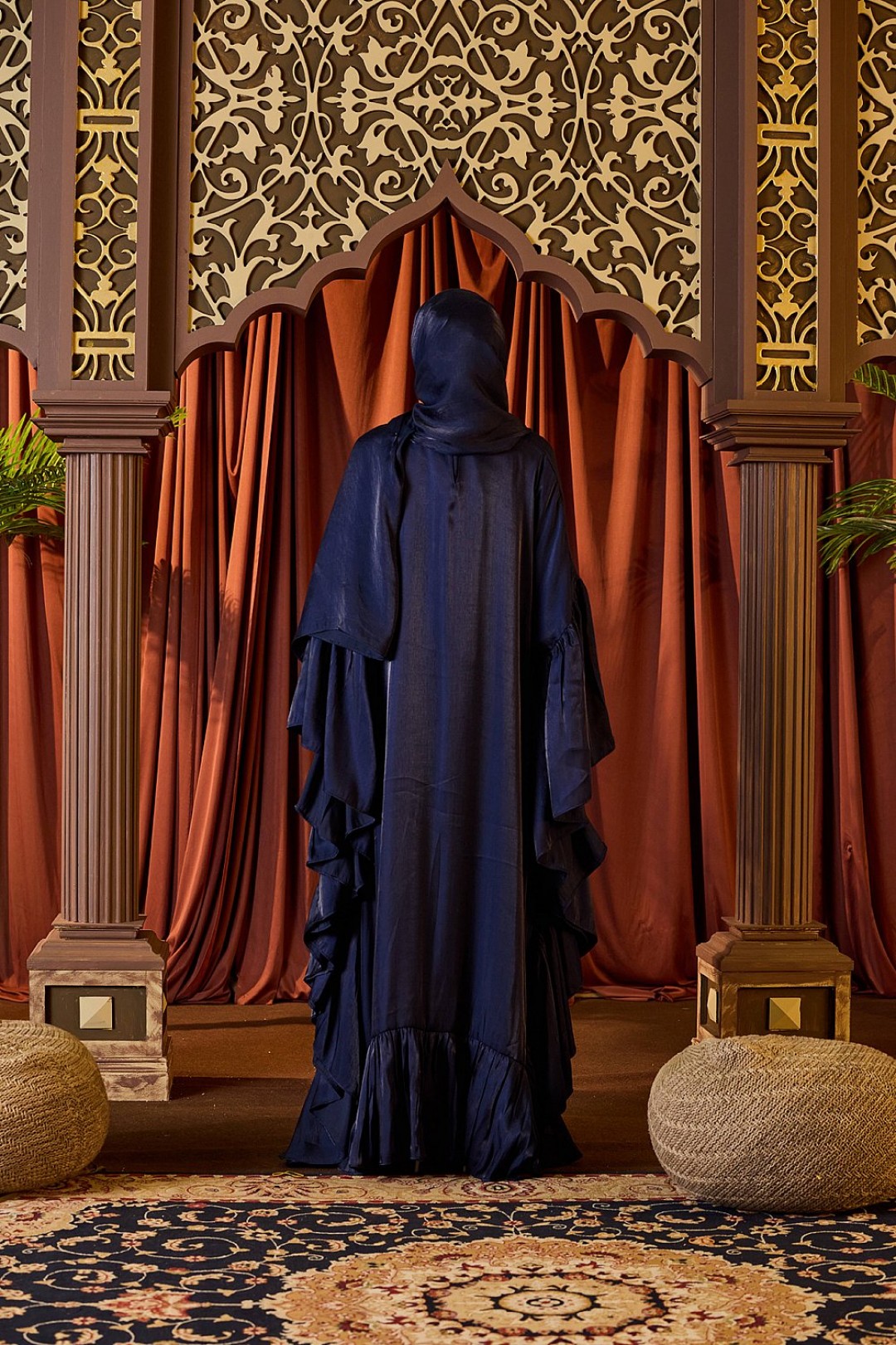 Warda Abaya in Navy Blue