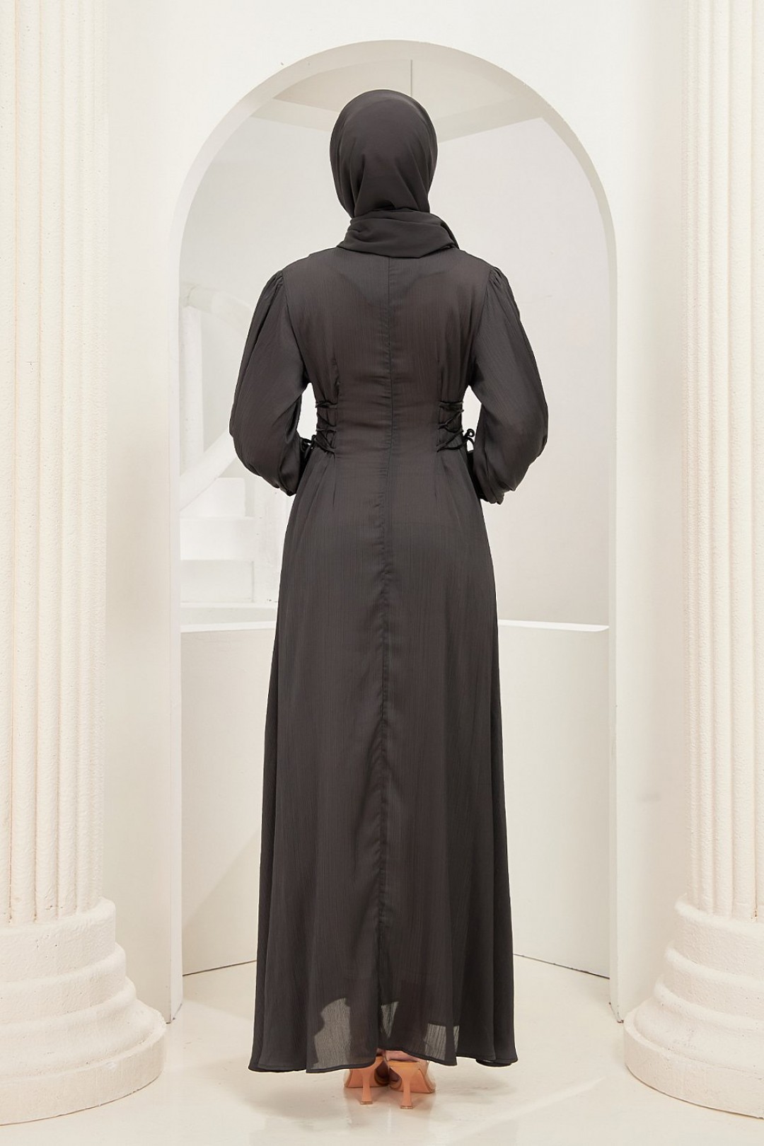 Rhea Abaya Dress in Black
