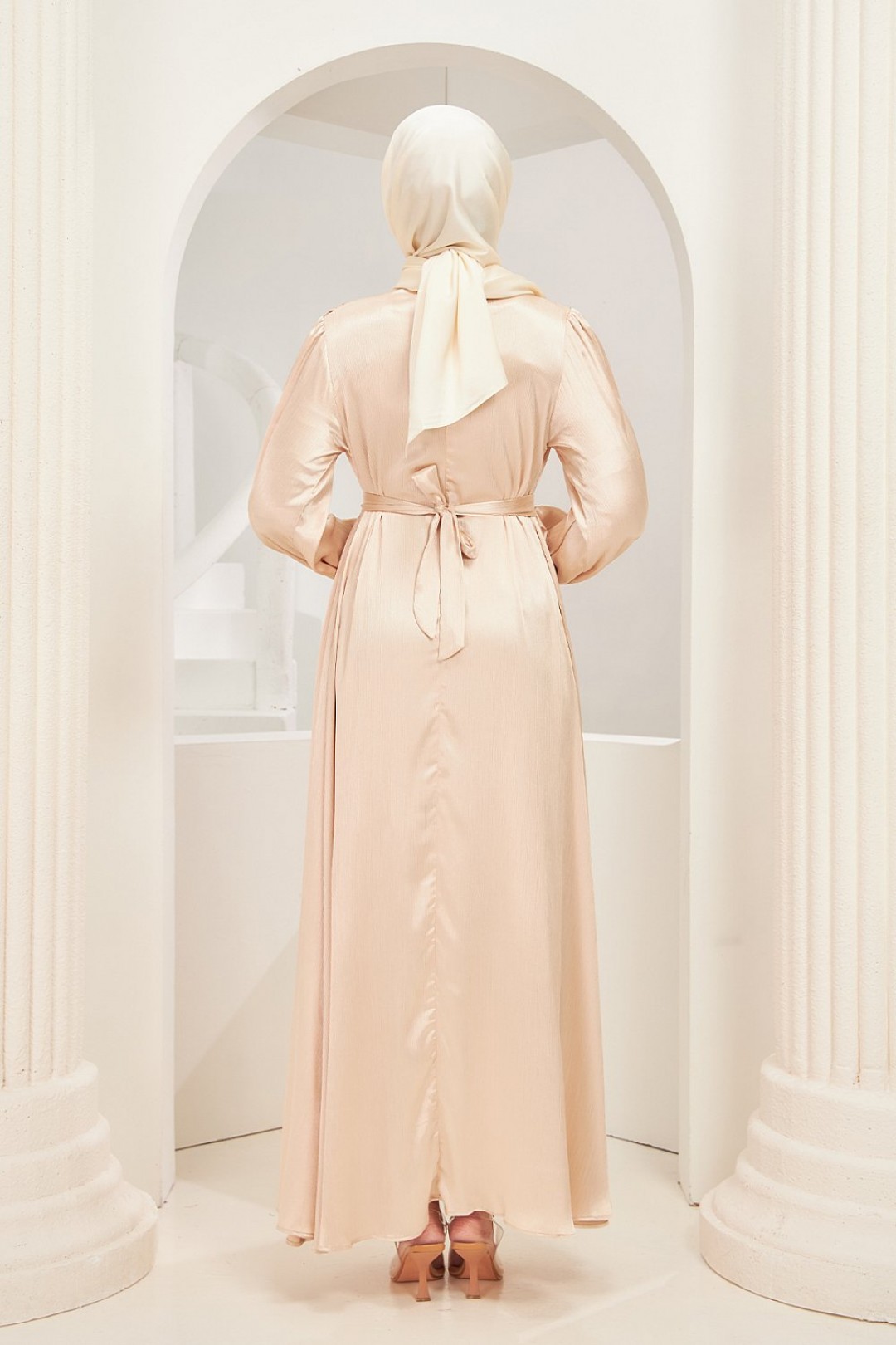 Iliana Abaya Dress in Champagne