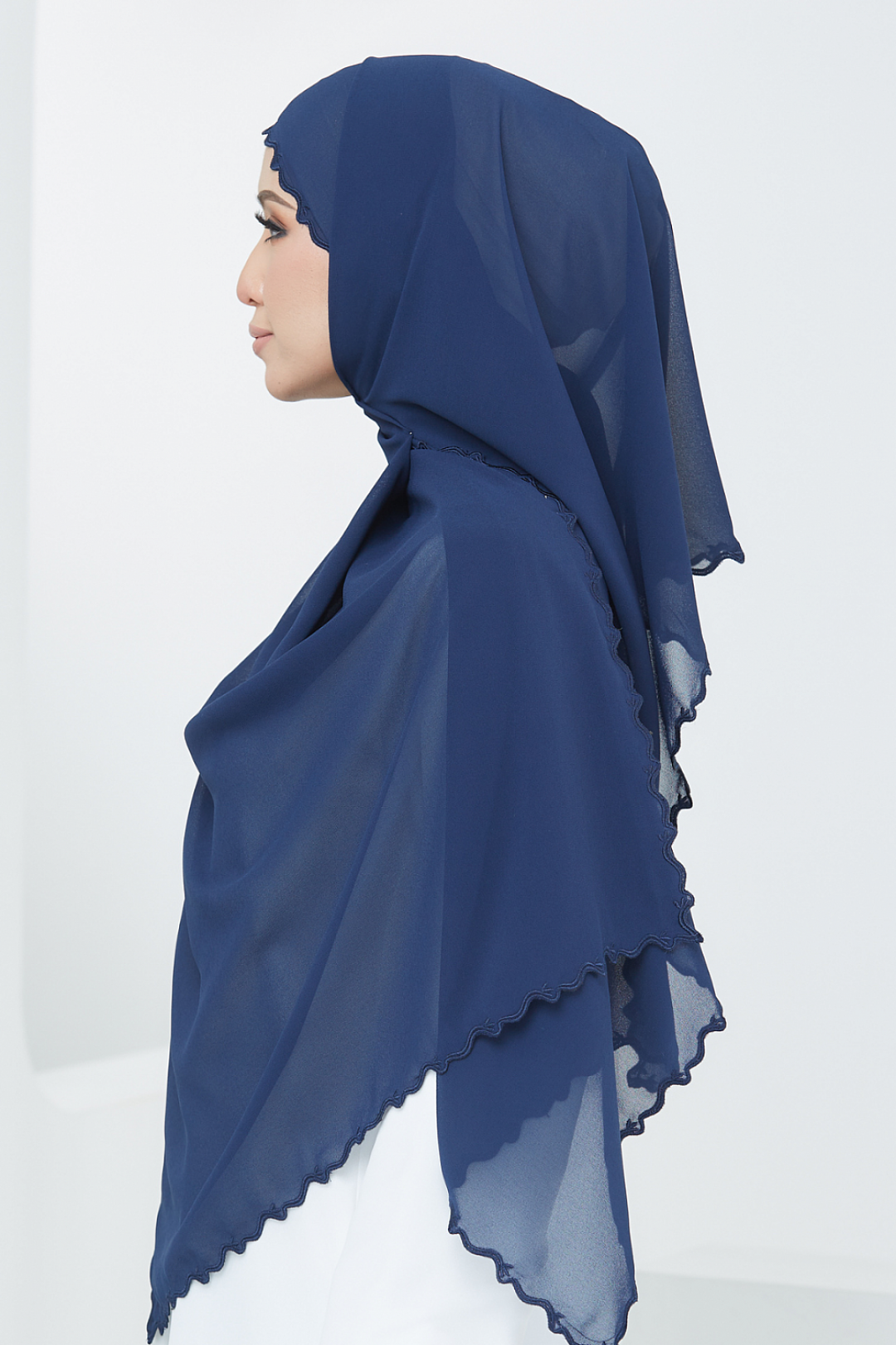 Vine Embroidery Shawl - Dark Blue