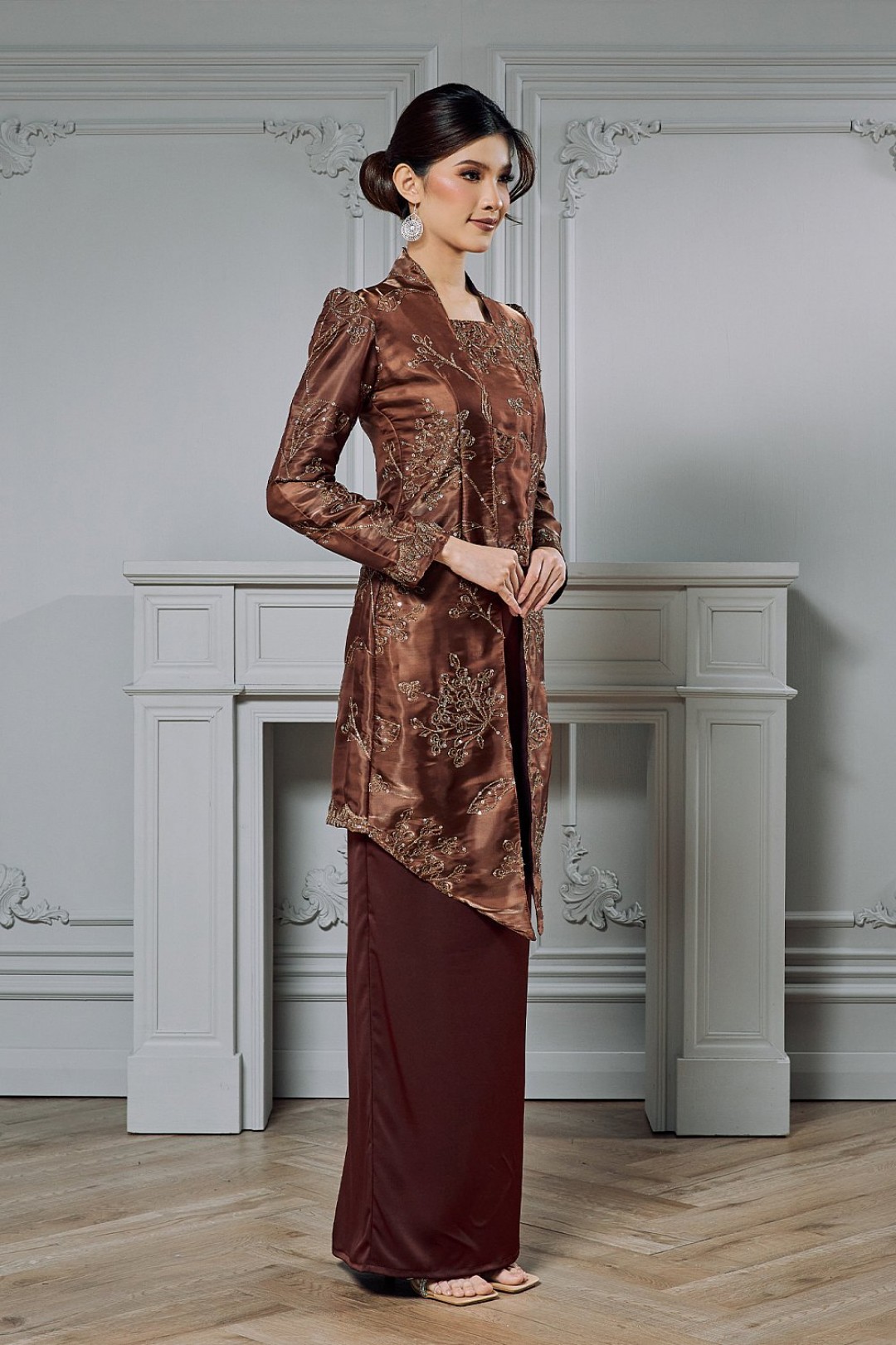 Arabell Kebaya in Rich Brown