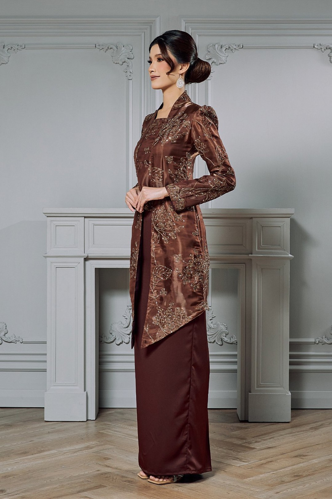 Arabell Kebaya in Rich Brown