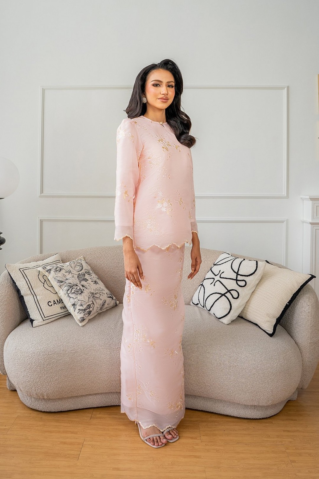 Ateera Mini Kurung in Peach