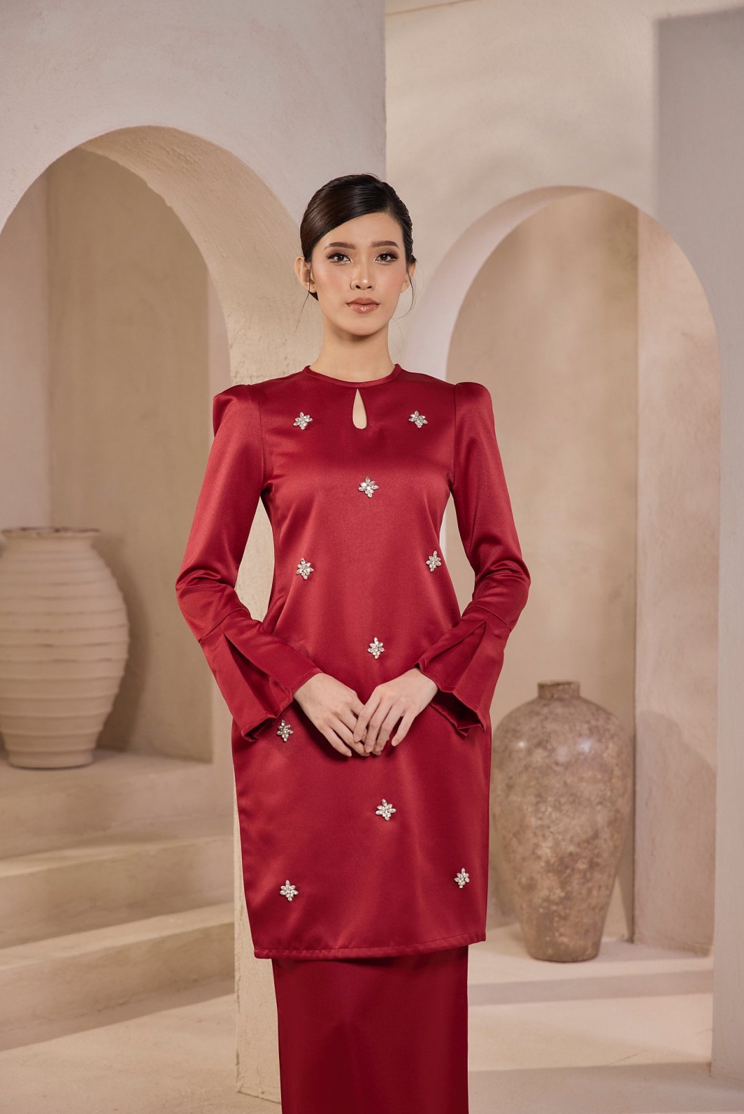 Camellia Kurung in Maroon