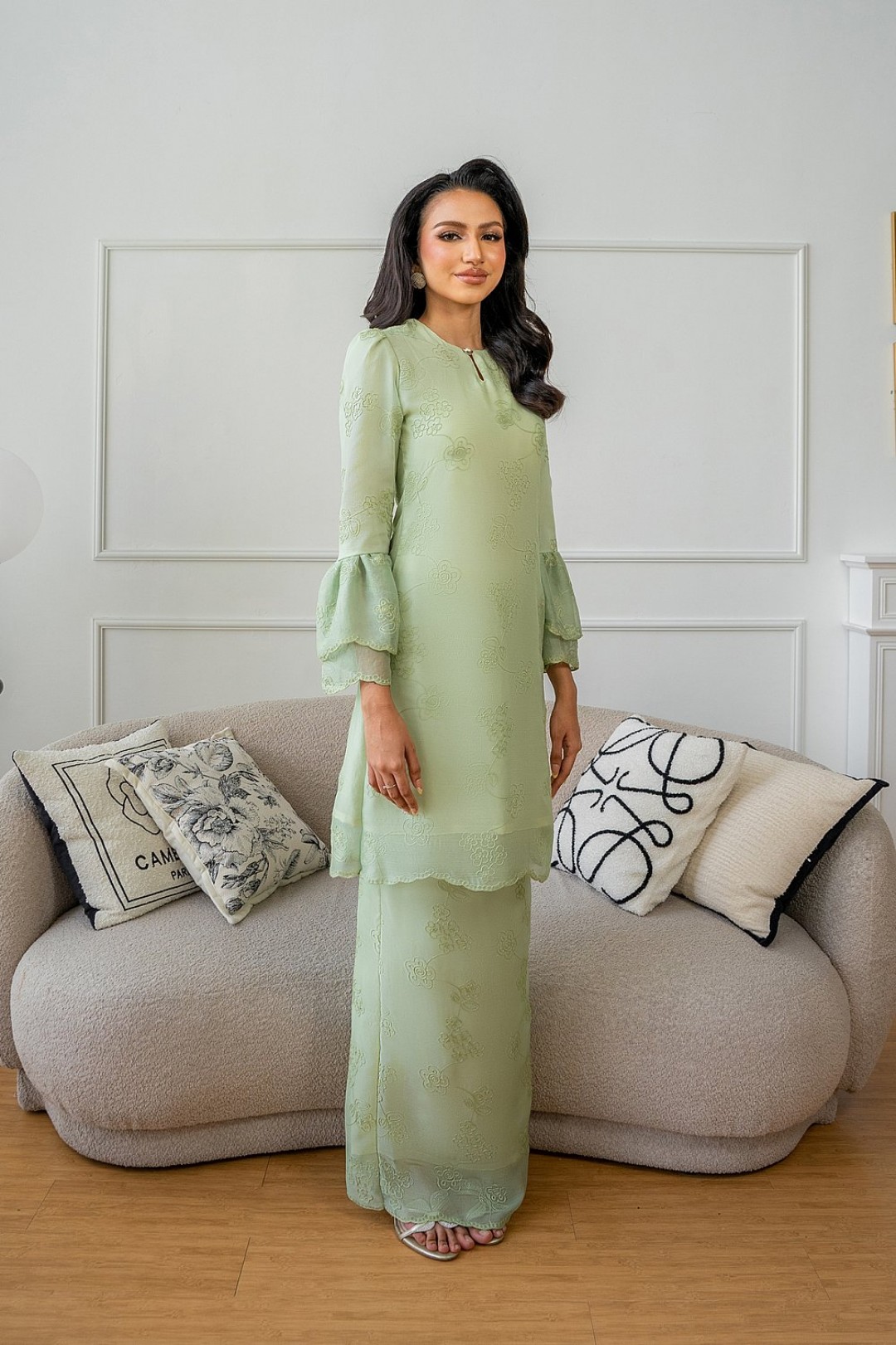 Vienna Kurung Pahang in Apple Green