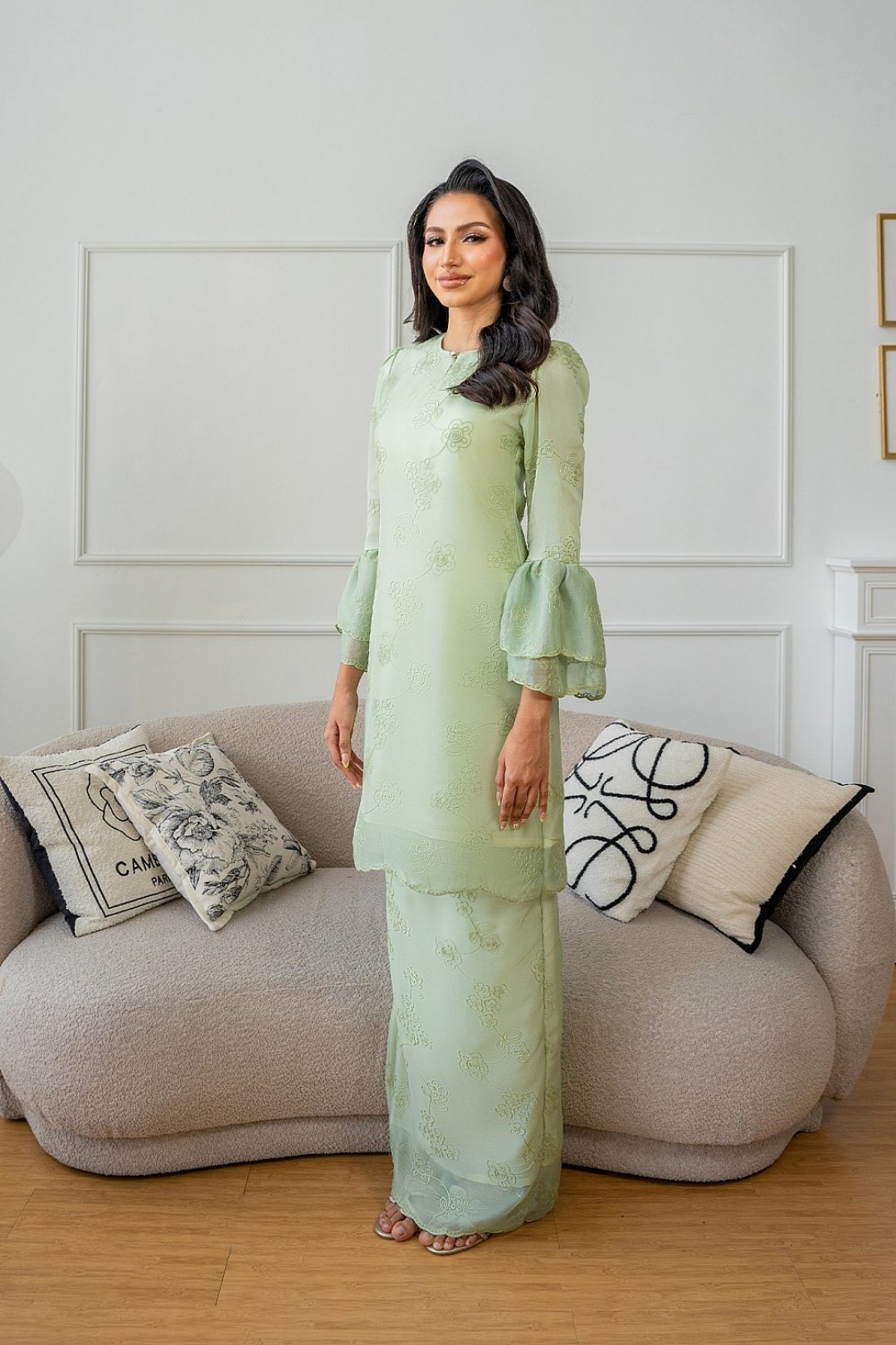 Vienna Kurung Pahang in Apple Green
