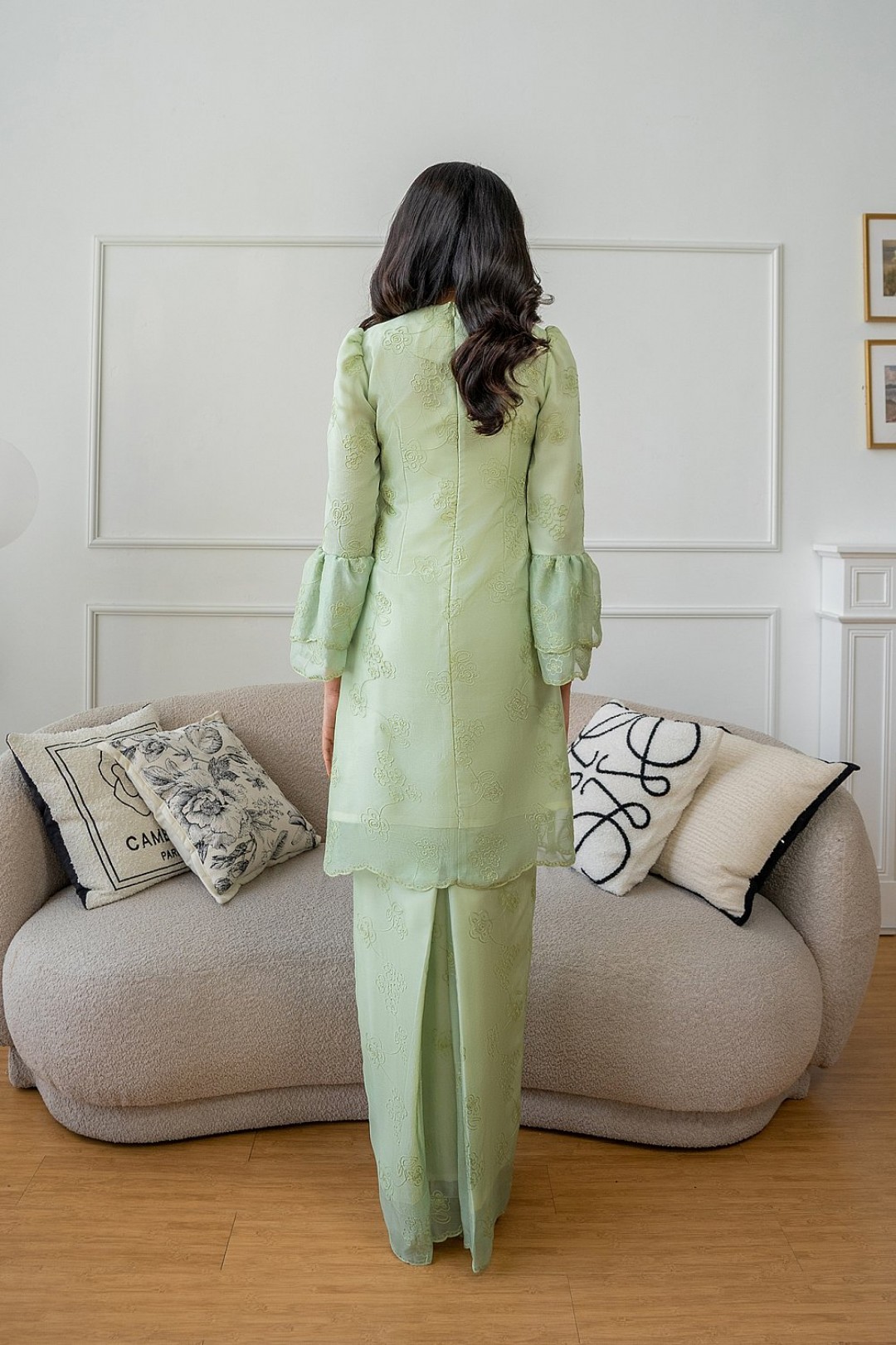 Vienna Kurung Pahang in Apple Green