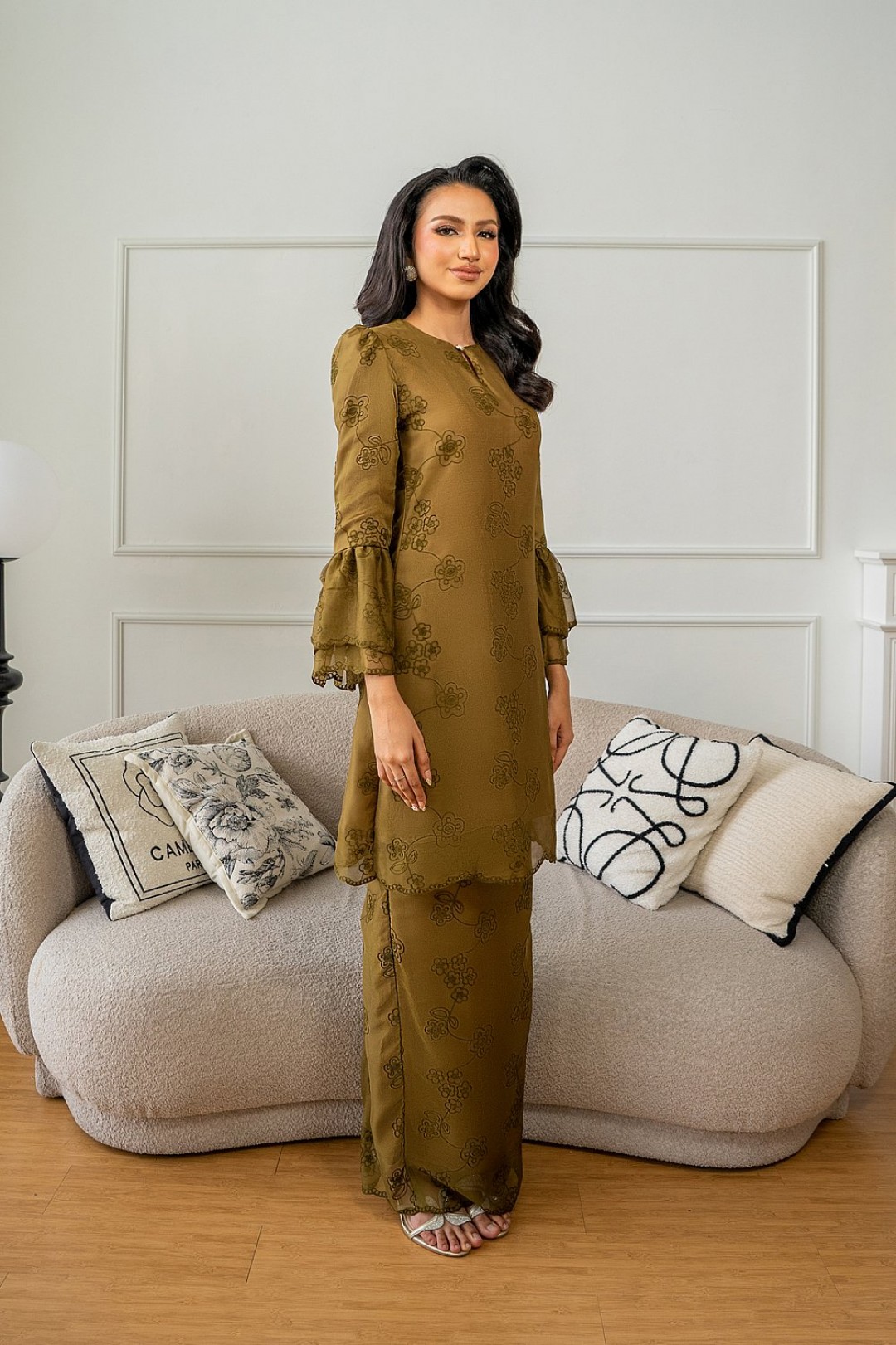 Vienna Kurung Pahang in Olive Green