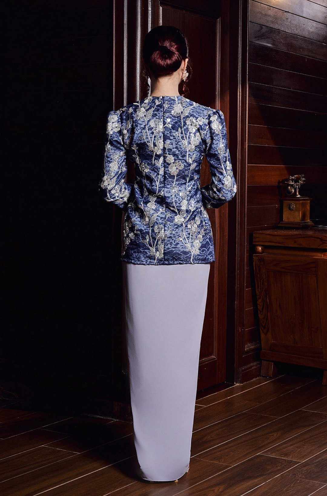 Riana Kebaya in Blueberry