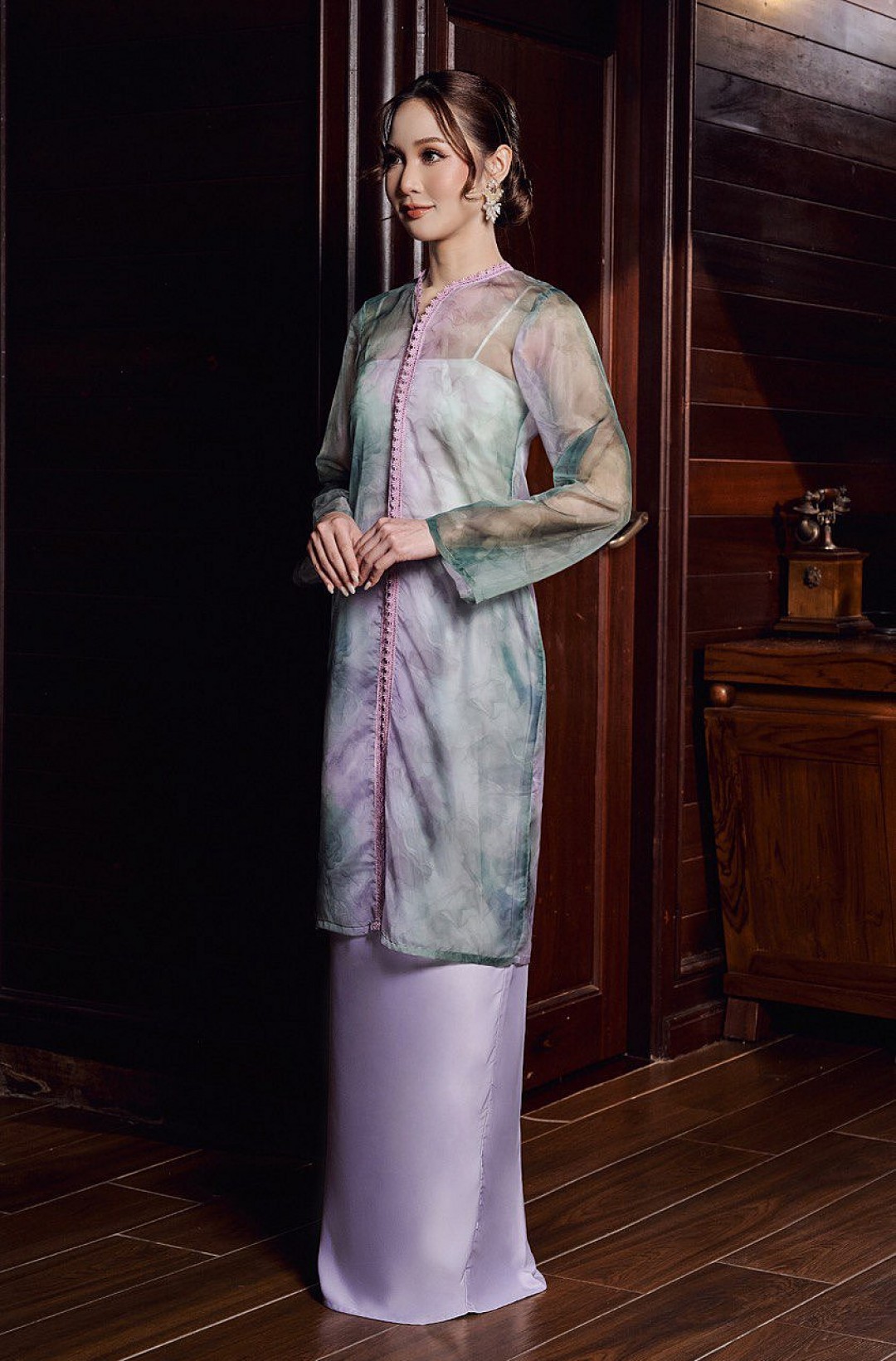 Ruby Kebaya in Lavender