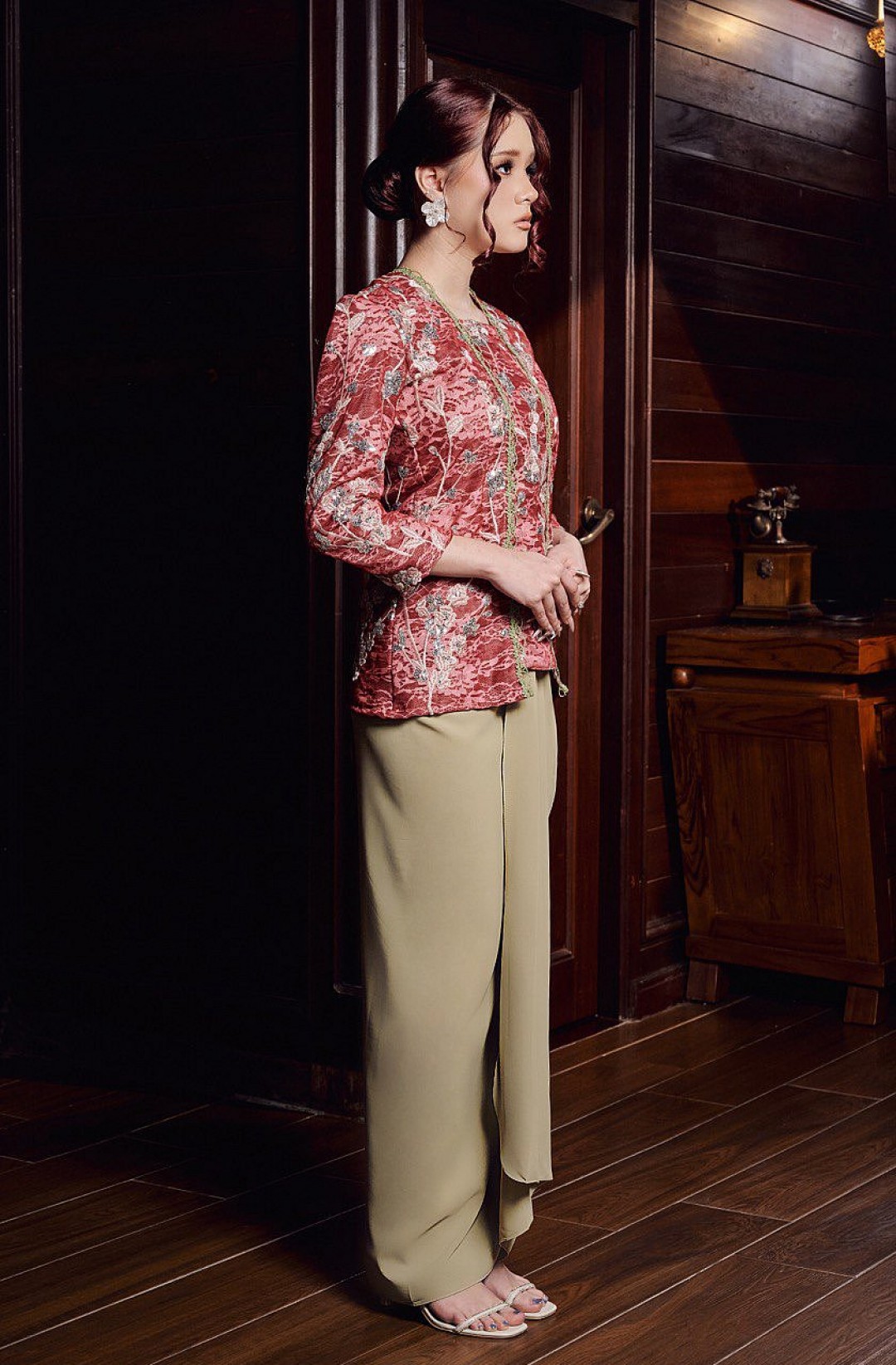 Riana Kebaya in Watermelon