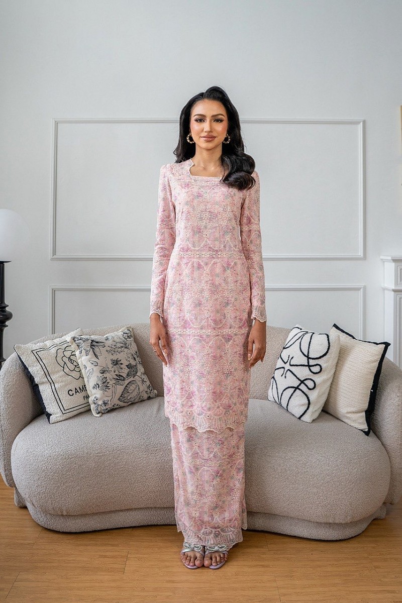 Sandra Kurung Modern in Pink