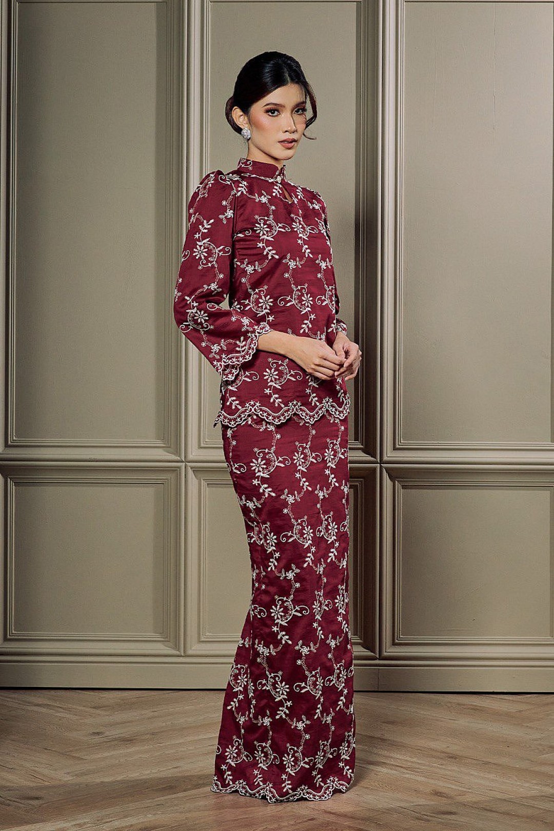 Laila Mini Kurung in Maroon