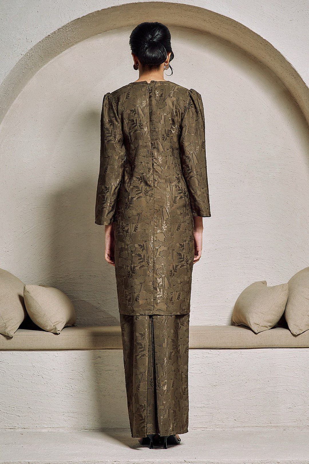 Adelia Kebaya in Olive Green
