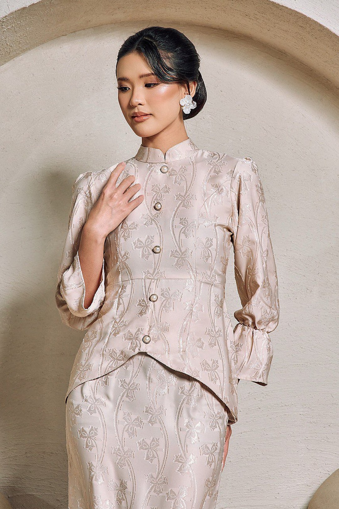 Misha Mini Kurung in Champagne
