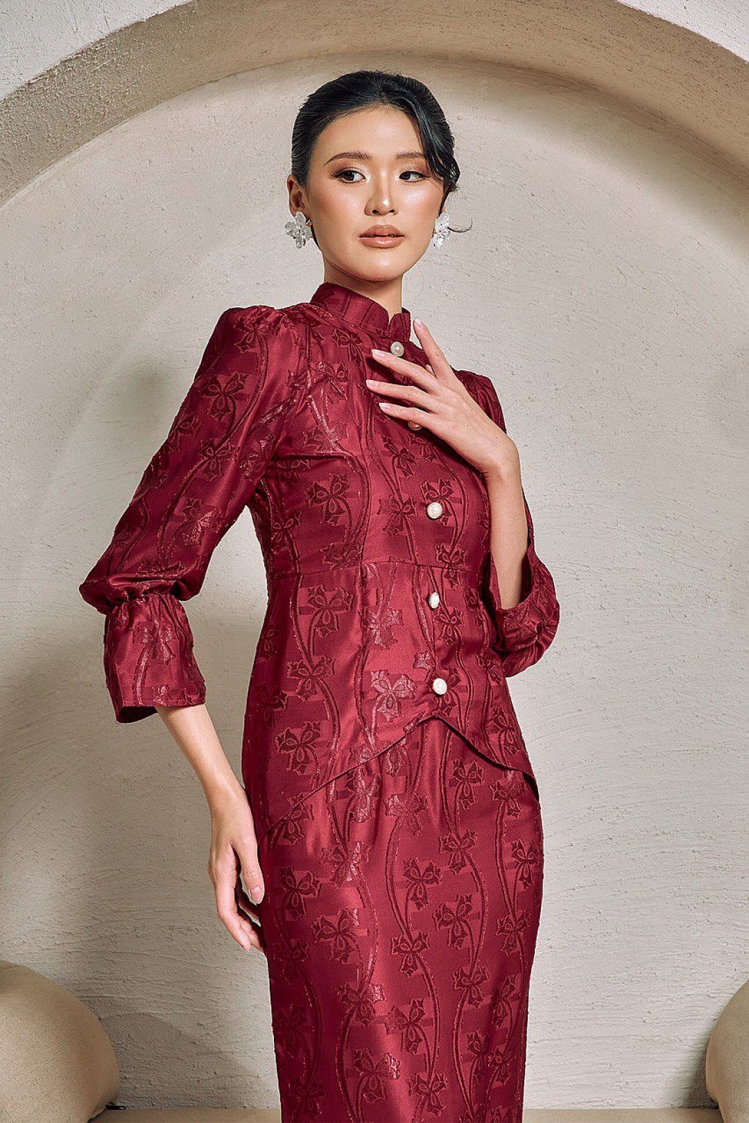 Misha Mini Kurung in Maroon