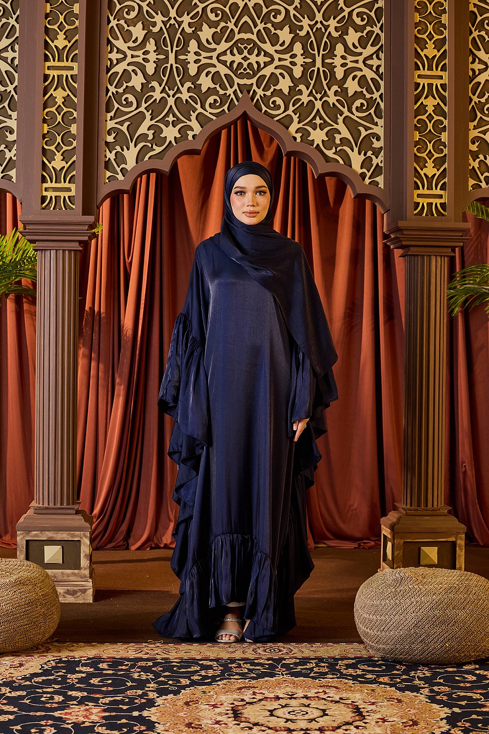 Warda Abaya in Navy Blue